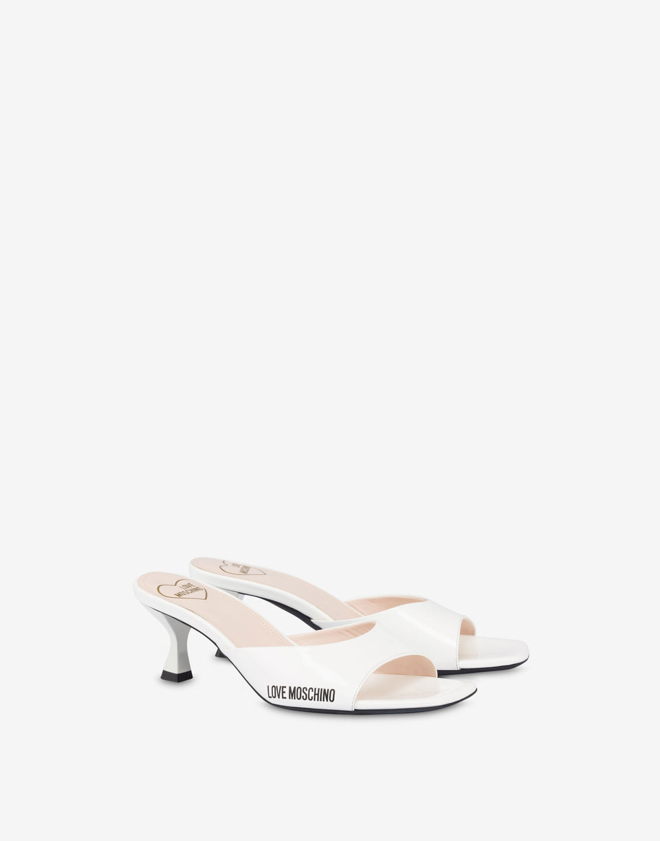 Mules de charol Rubber Logo Blanco Love Moschino 0