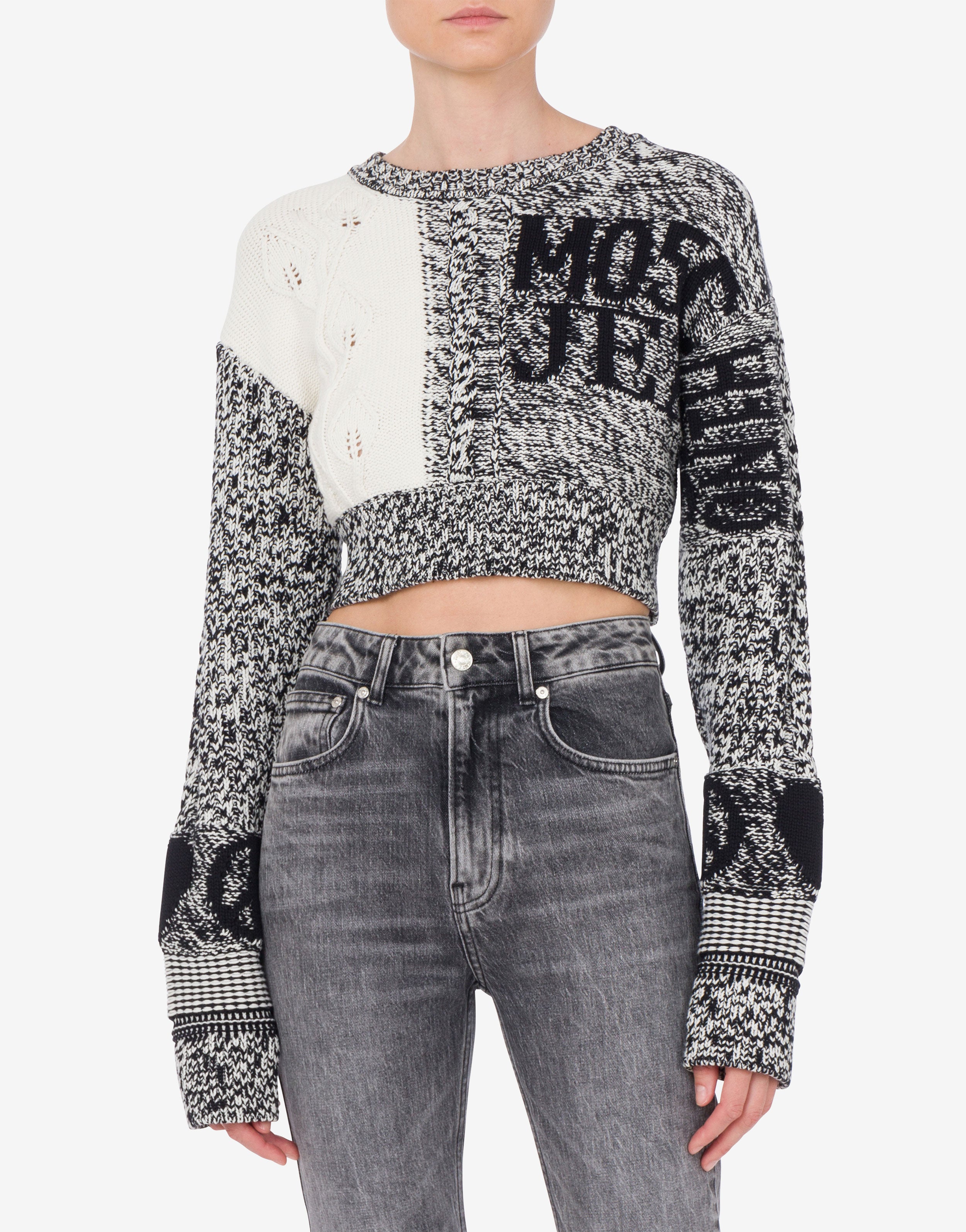 【関税&送料込】Moschino Jeans Cropped Jeans MOSCHINO JEANS high-rise Tapered Jeans | Blue | FARFETCH