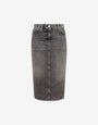 Midi-Rock aus Denim