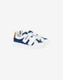 Jeans-Sneaker Teddy Bear