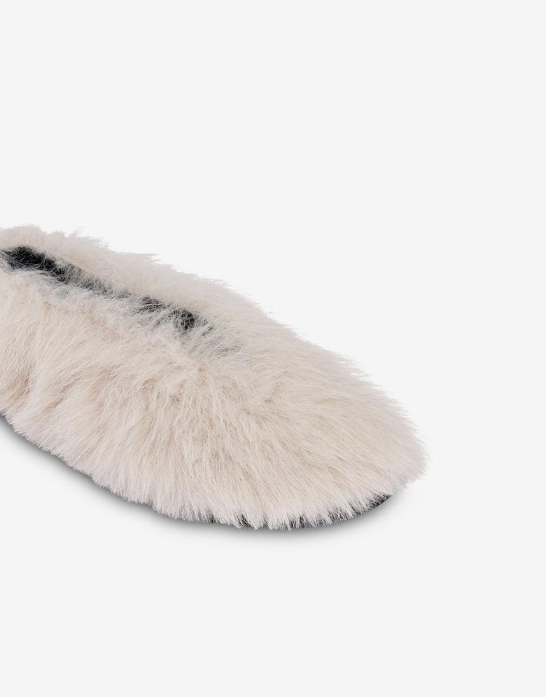 Soft fabric ballet flats White Moschino 3