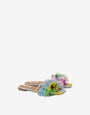 Flache Tufting-Sandalen