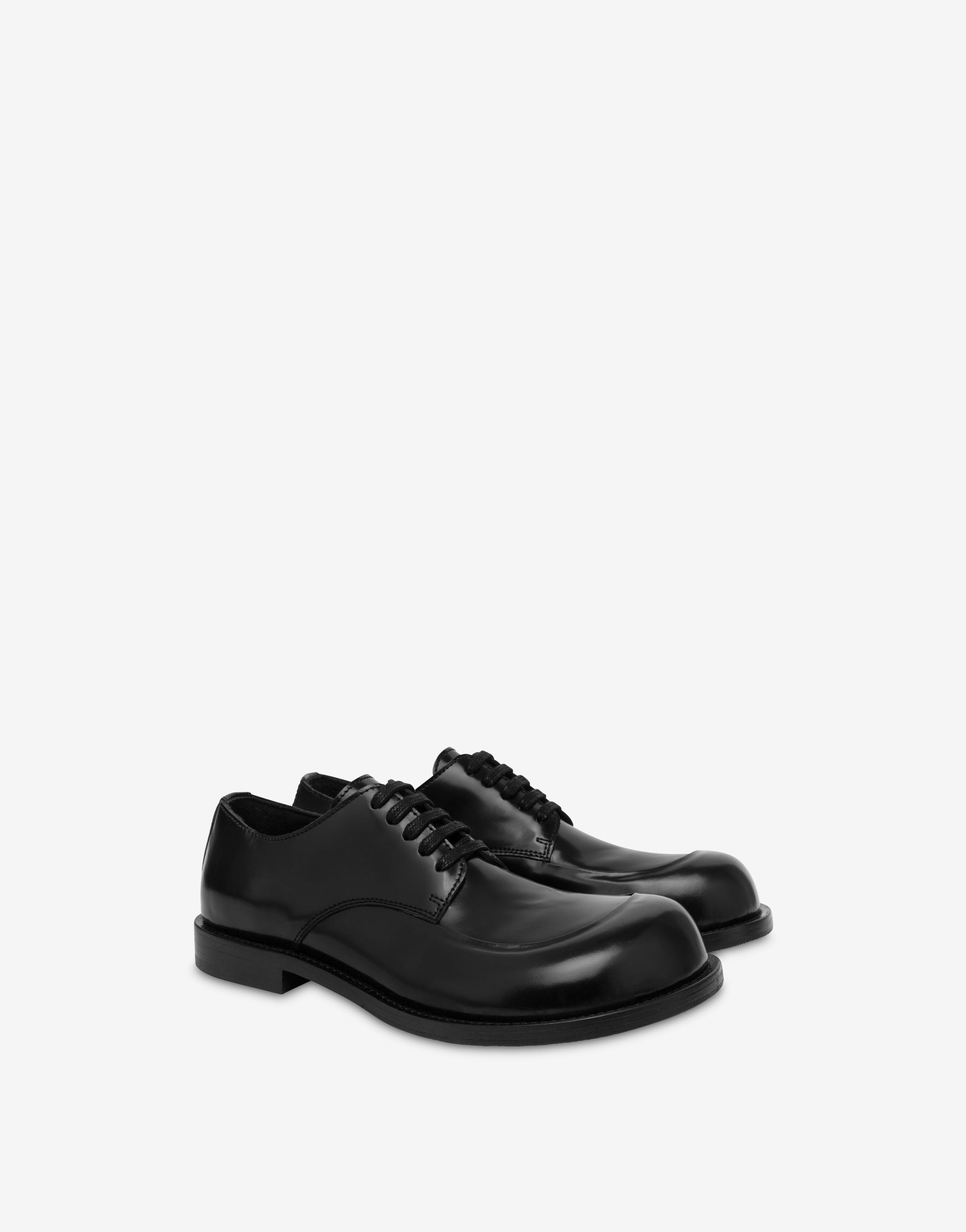 Brushed calfskin derby