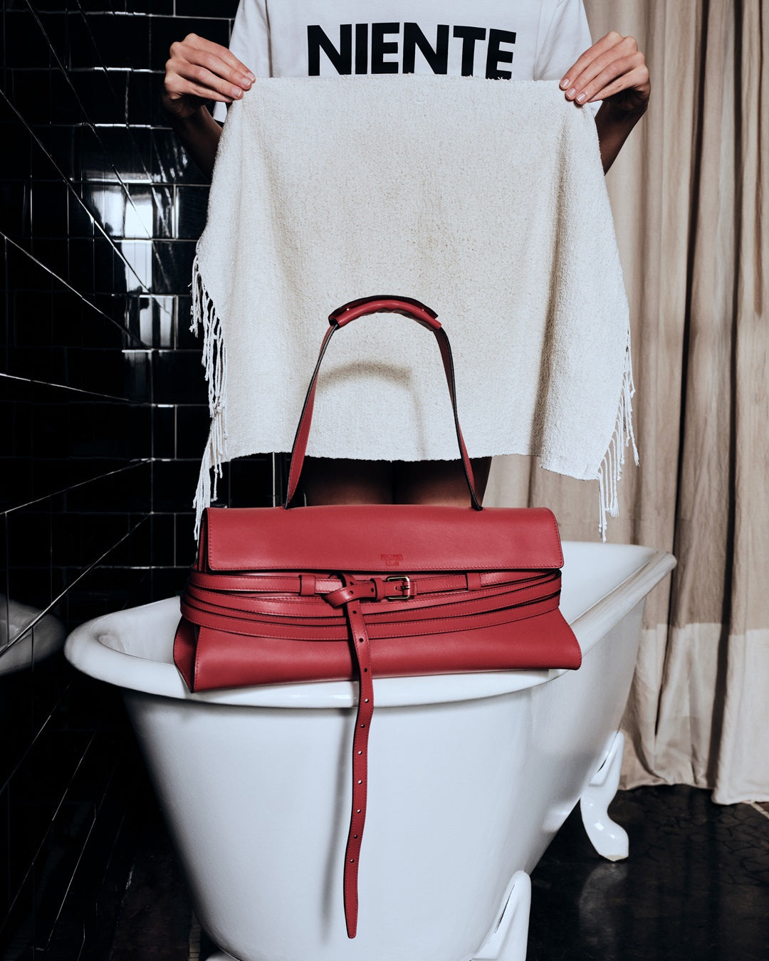 Moschino NUOVA COLLEZIONE TIE ME BAG