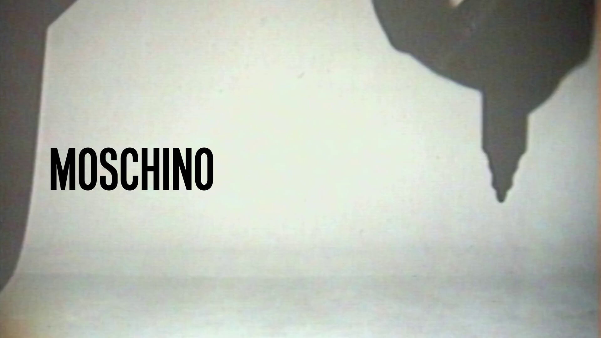 ⭐️Moschino メッシュパーカー Lサイズ カラフルピンク✨最終