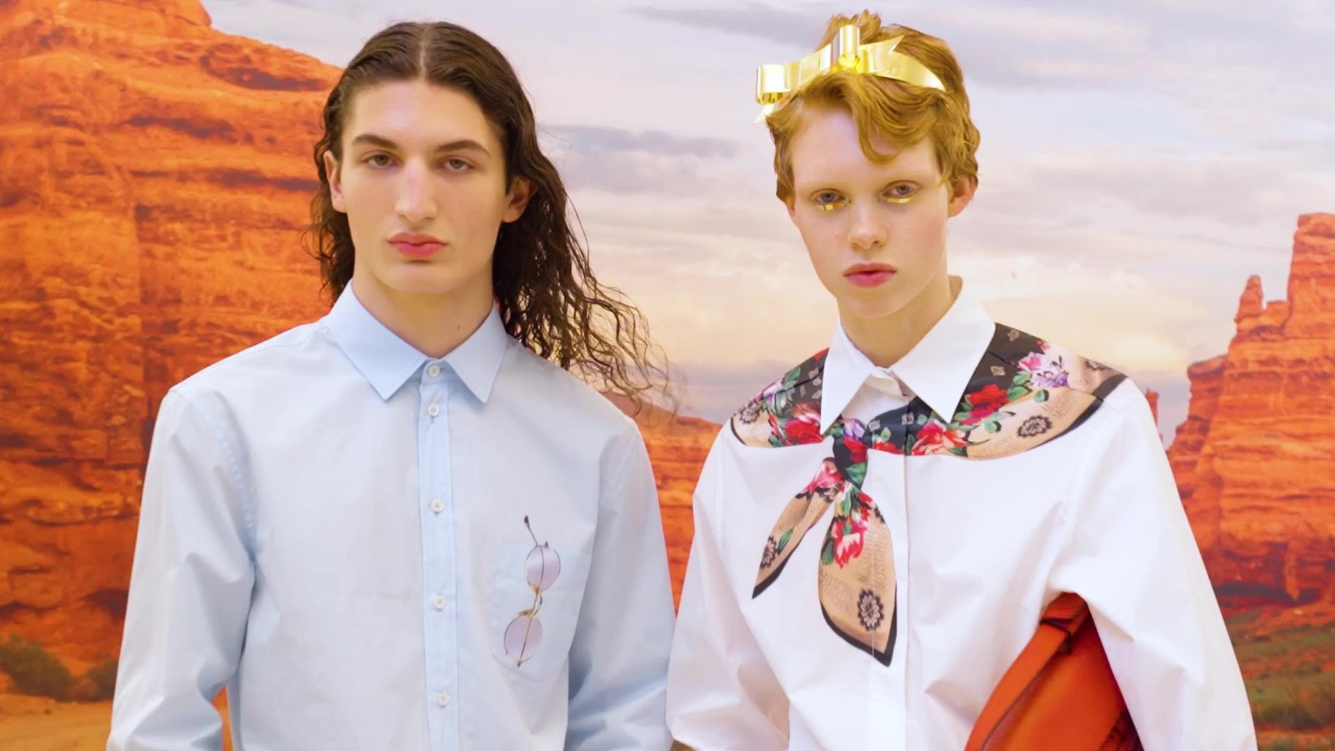 Moschino JP | オンラインブティック：ラグジュアリーなファッション