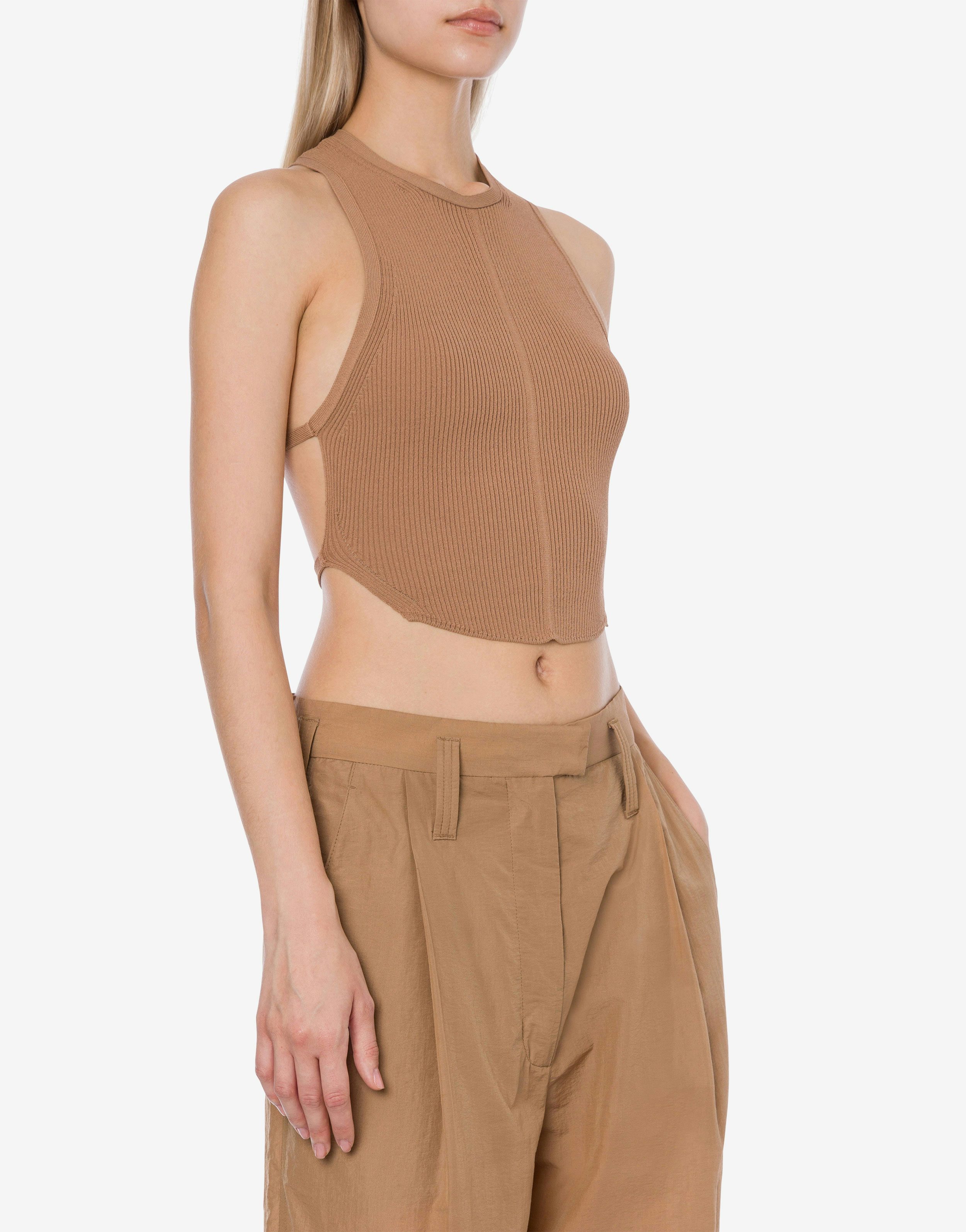Stretch ribbed crop top with piercing
